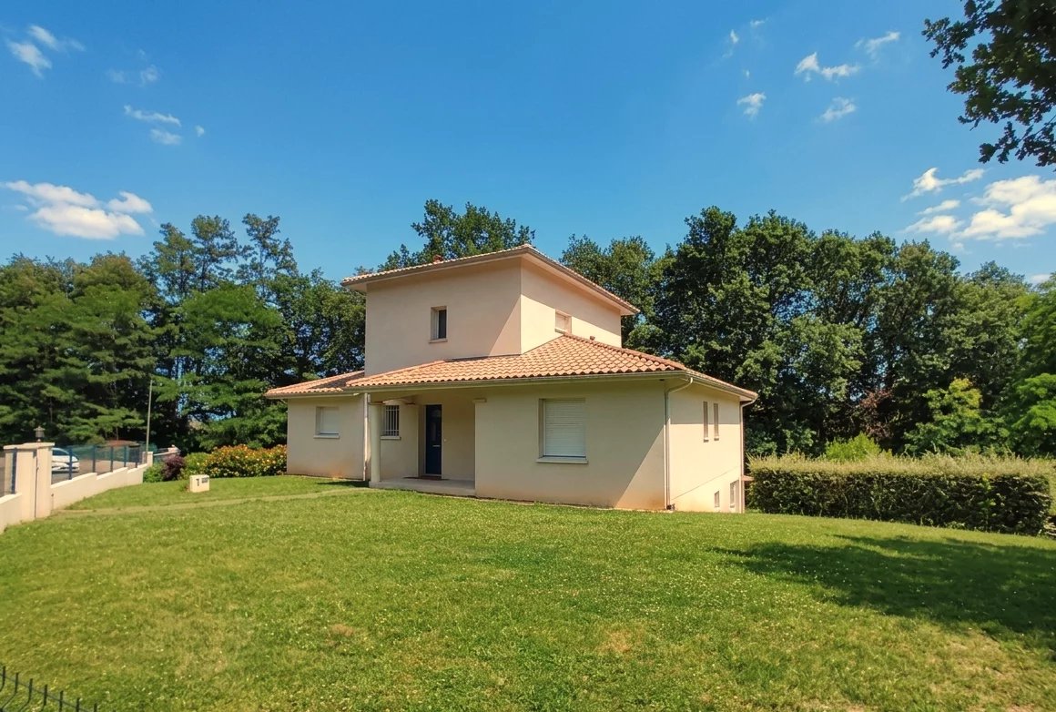Maison 5 pièces 144 m²