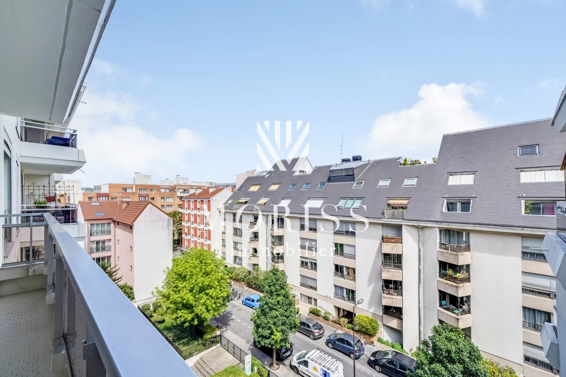 Vincennes Appartement de 2 pièces + 9 m2 de terrasse - Image Array