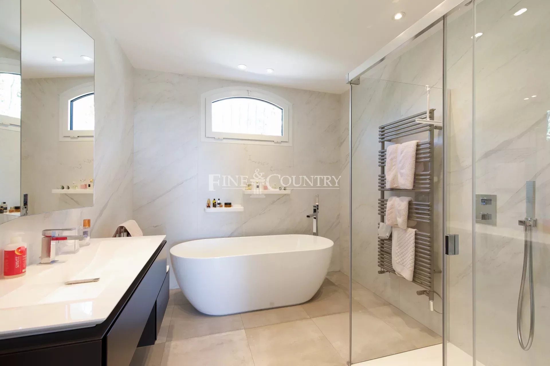 Photo of Villa For Sale Near Cannes Sea View