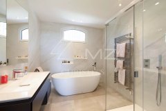 Beautiful family villa with sea view — photo 7 of 7
