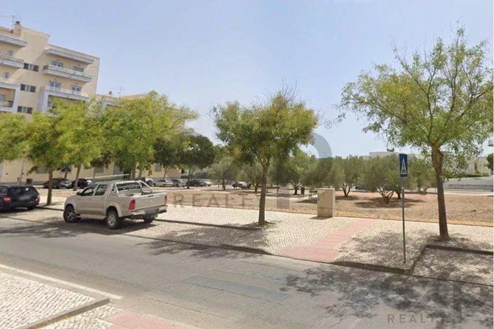 Terreno Promissor no Algarve: Oportunidade Única Loulé Portugal