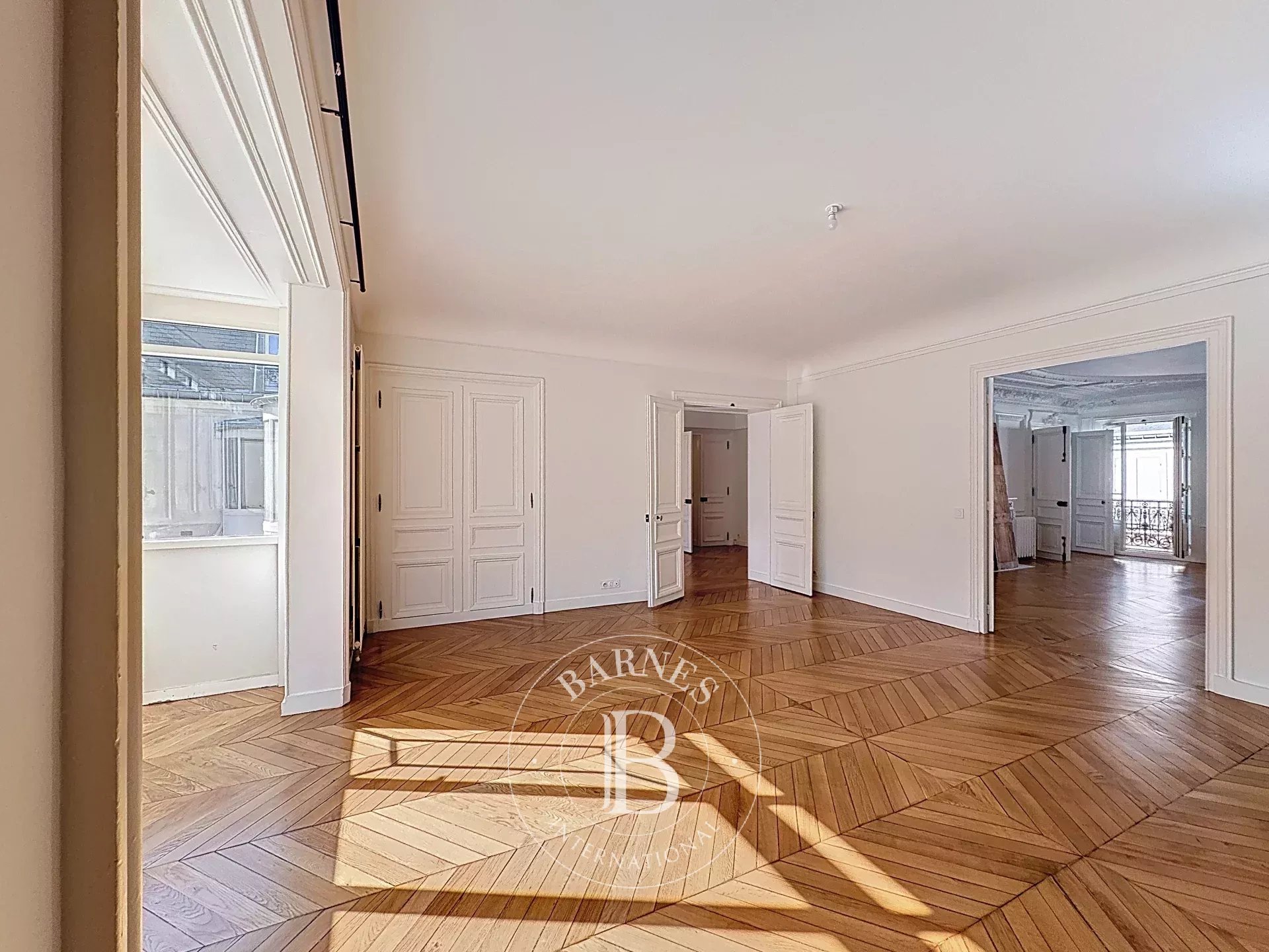 Paris  - Apartment 3 Bedrooms - picture 18