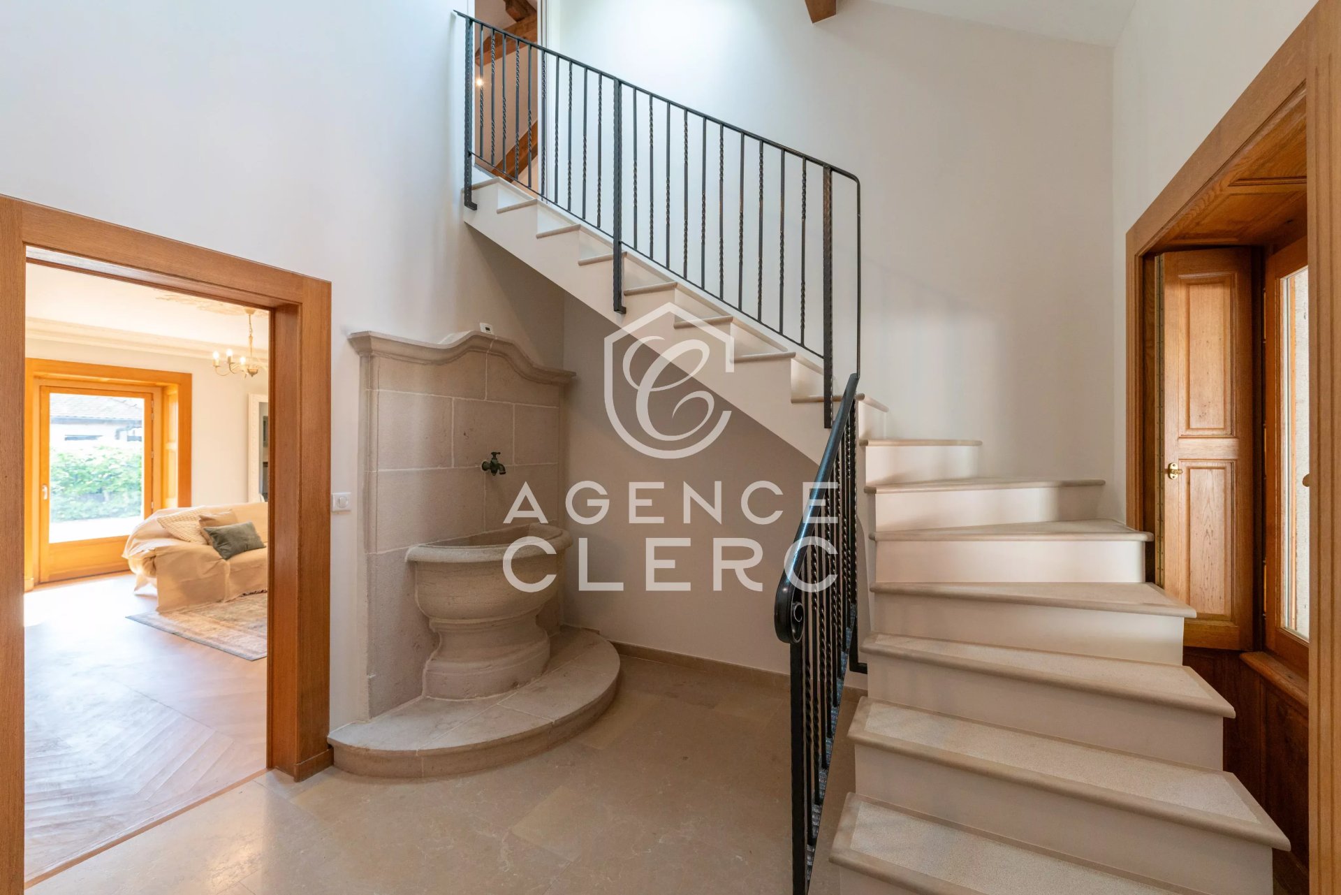 2 Bedroom Apartment/Flat's Image 6