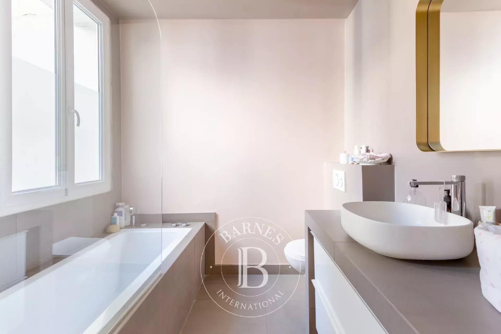 Daire Paris 2ème - picture 11