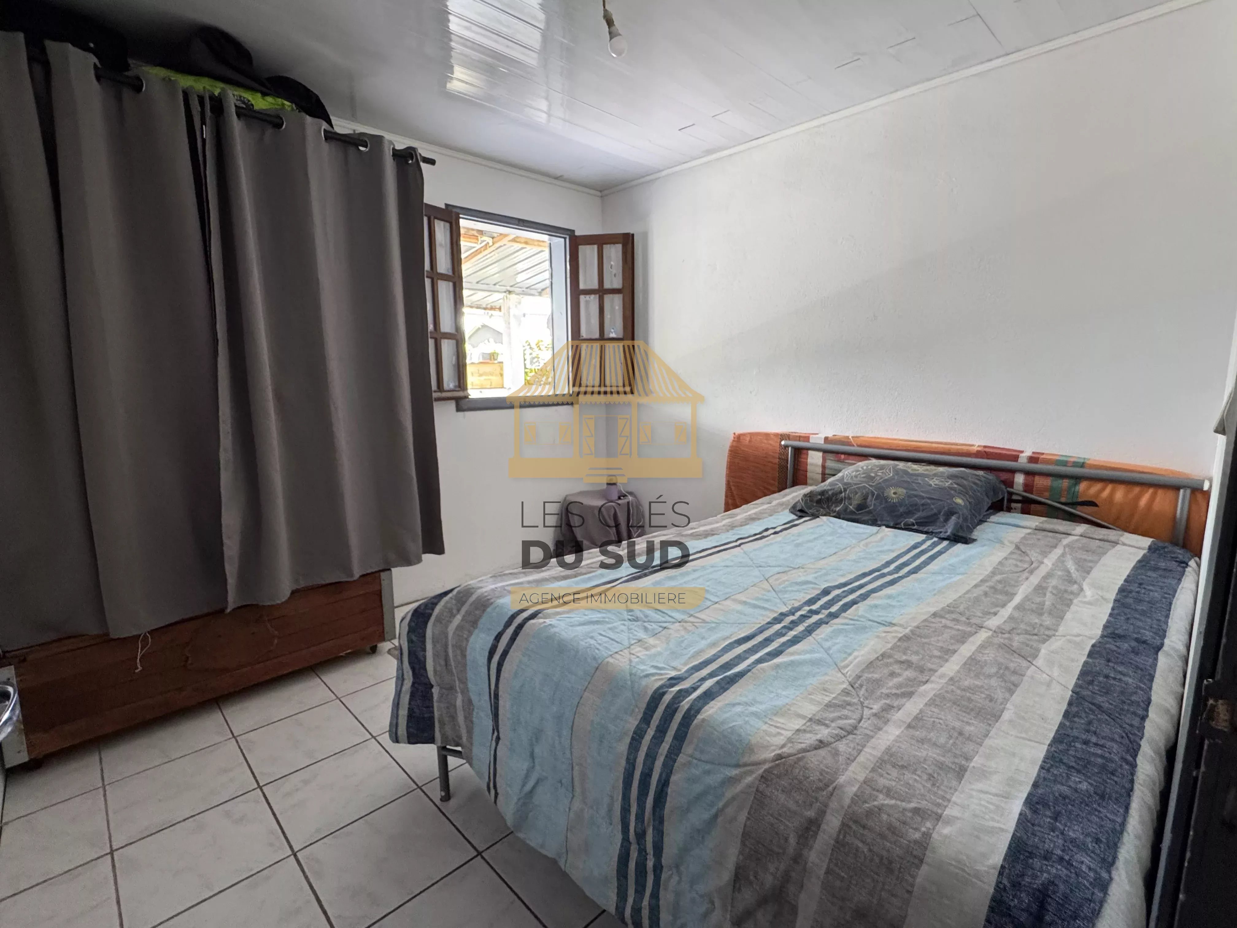MAISON CRÉOLE DE PLAIN-PIED – SAINT-PHILIPPE – CALME ABSOLU ET POTENTIEL RARE