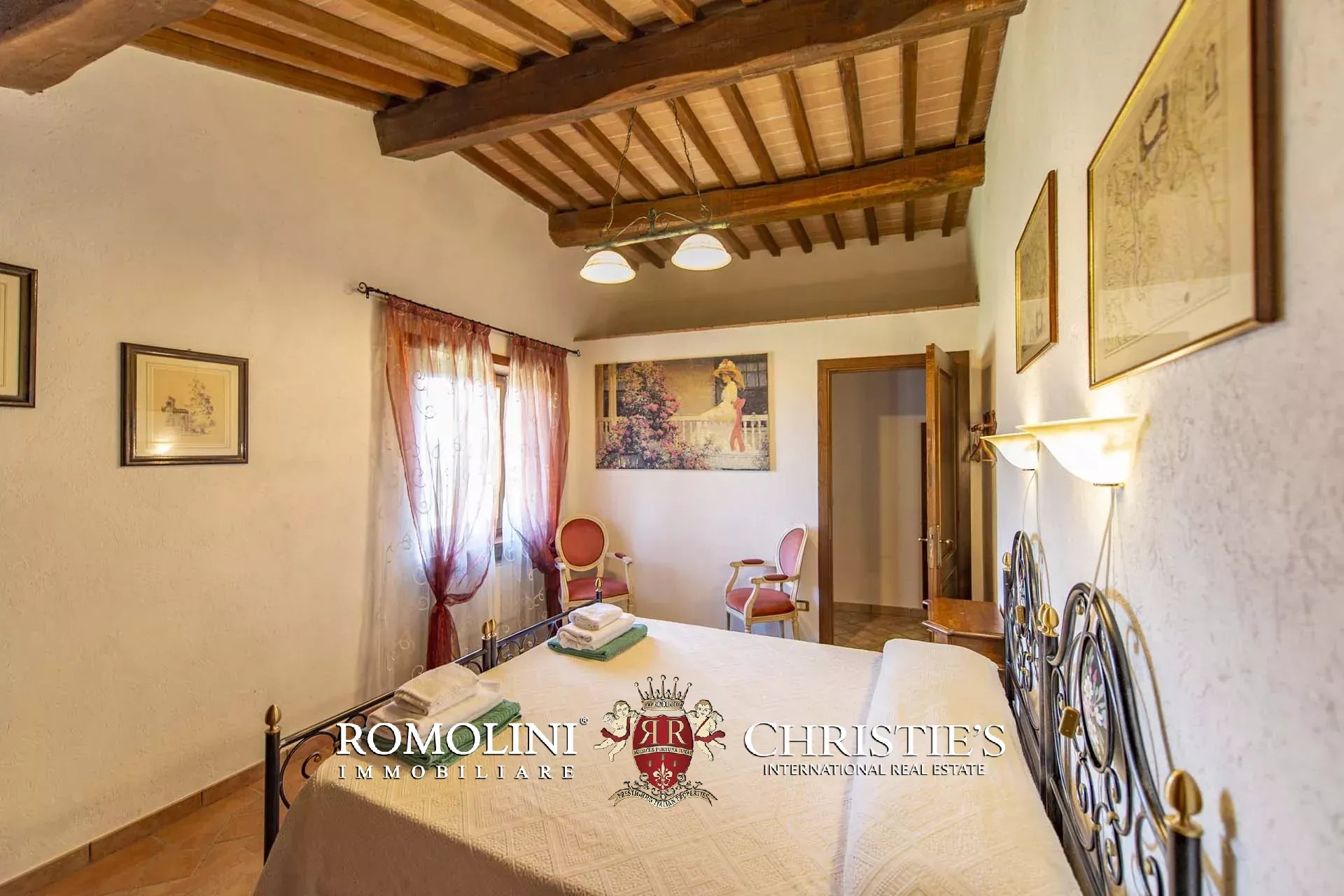 10 Bedroom Villa/Townhouse's Image 61