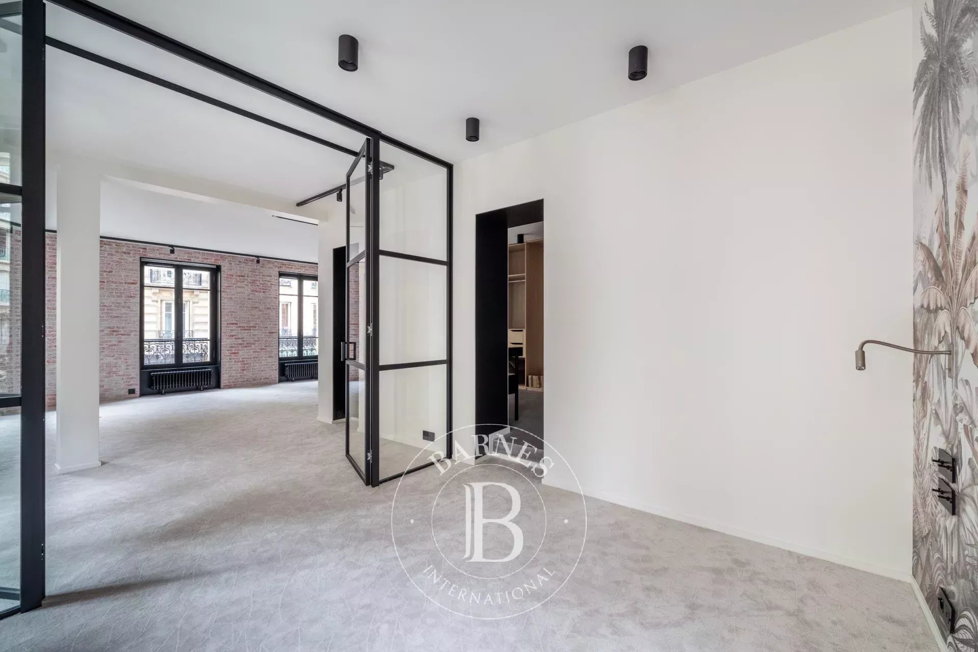 Daire Paris 4ème - picture 17