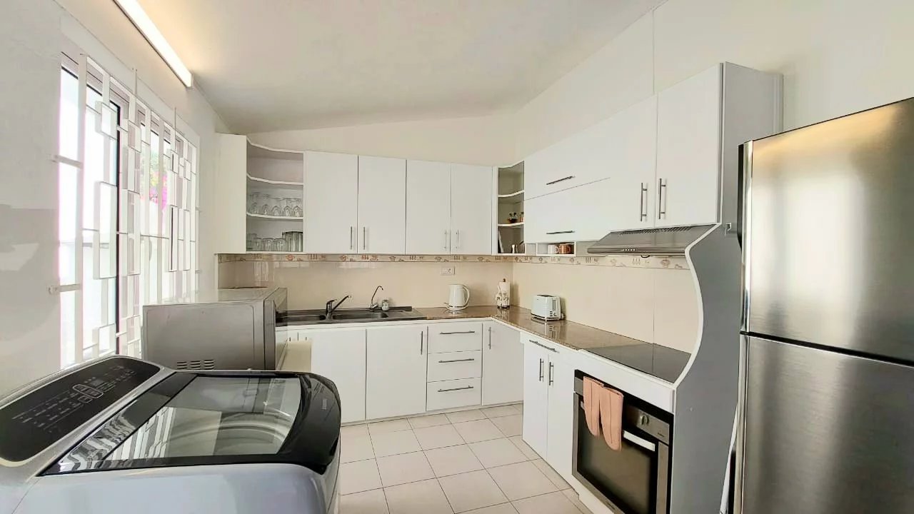 Ev Grand Baie - picture 4