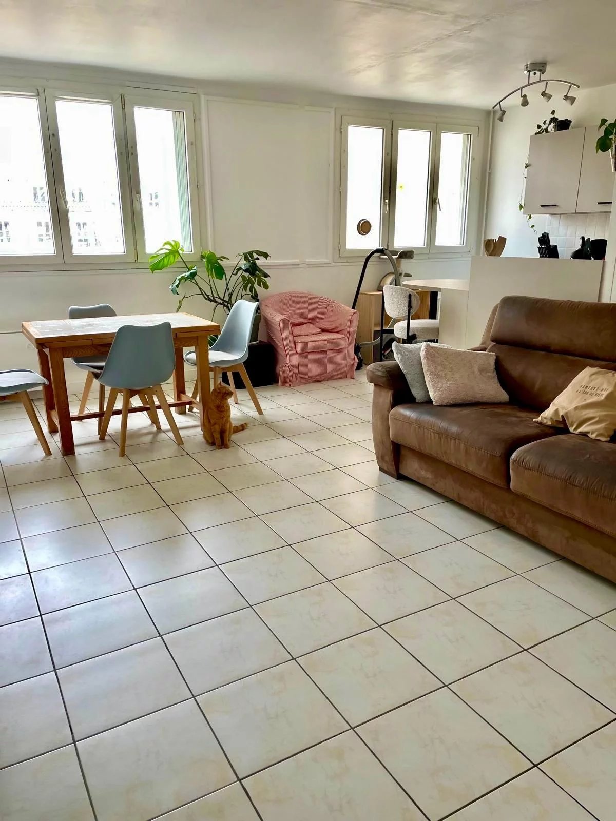 Agence immobilière de 