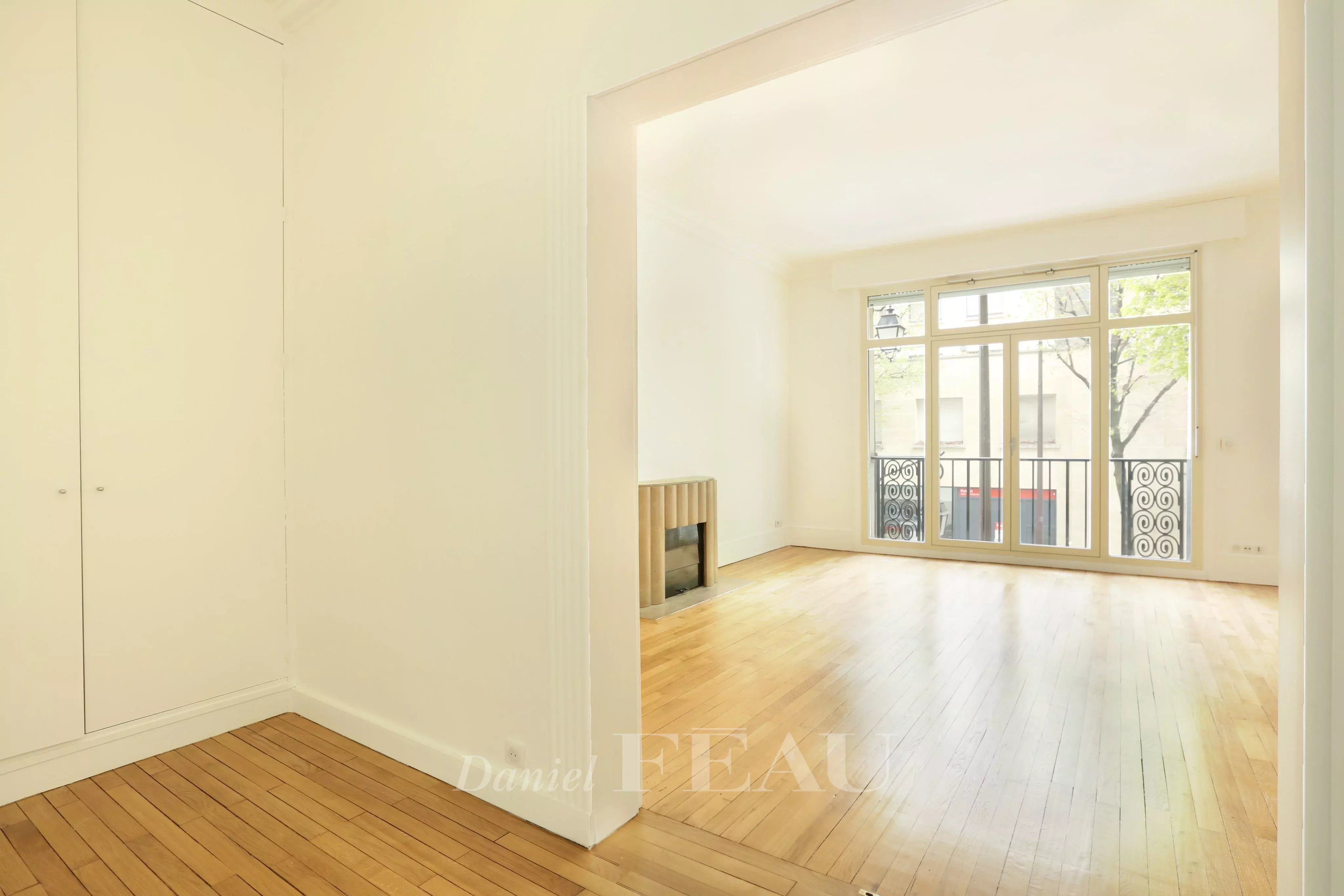 Rental Apartment Neuilly-sur-Seine
