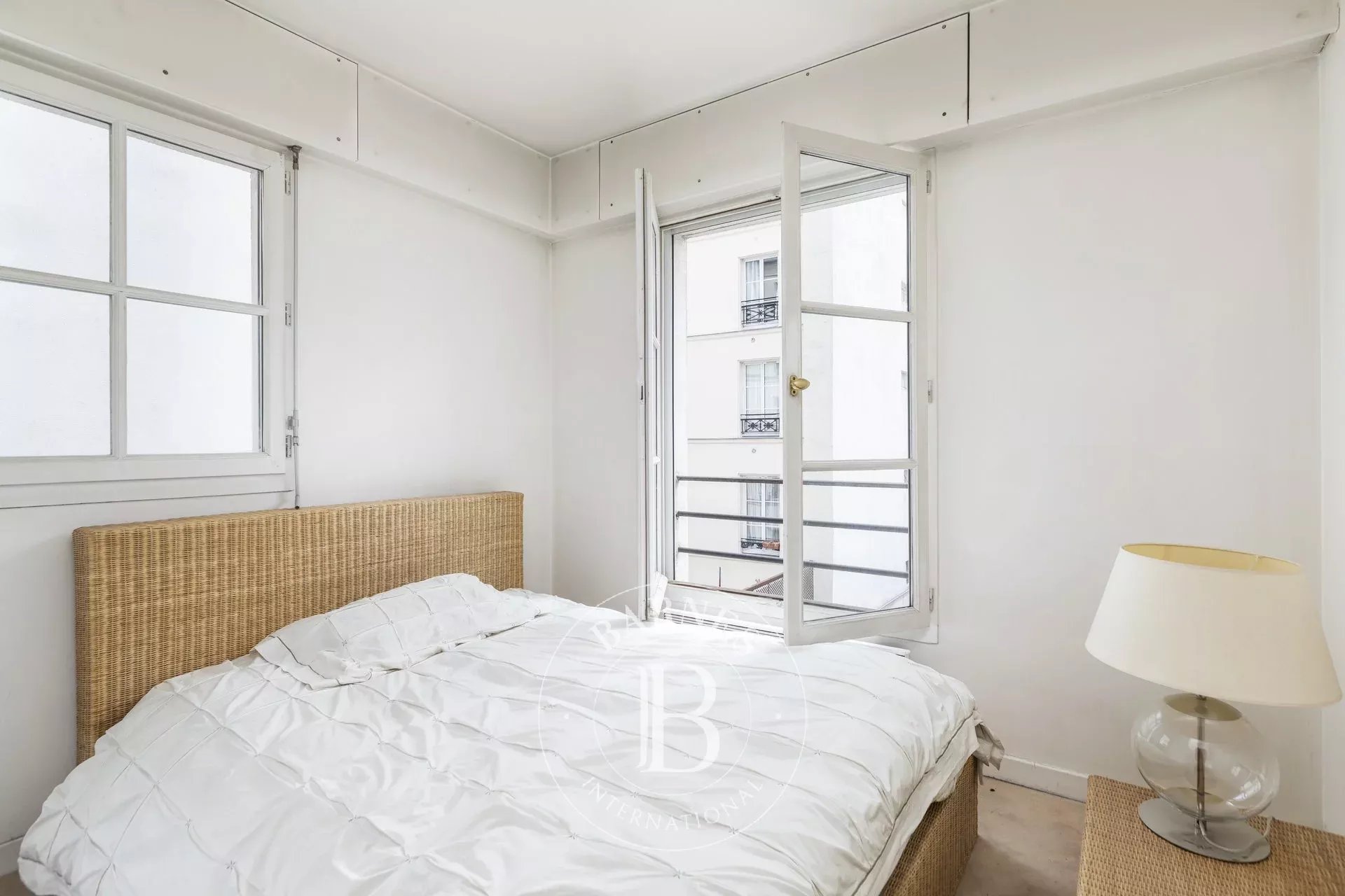 Daire Paris 2ème - picture 13