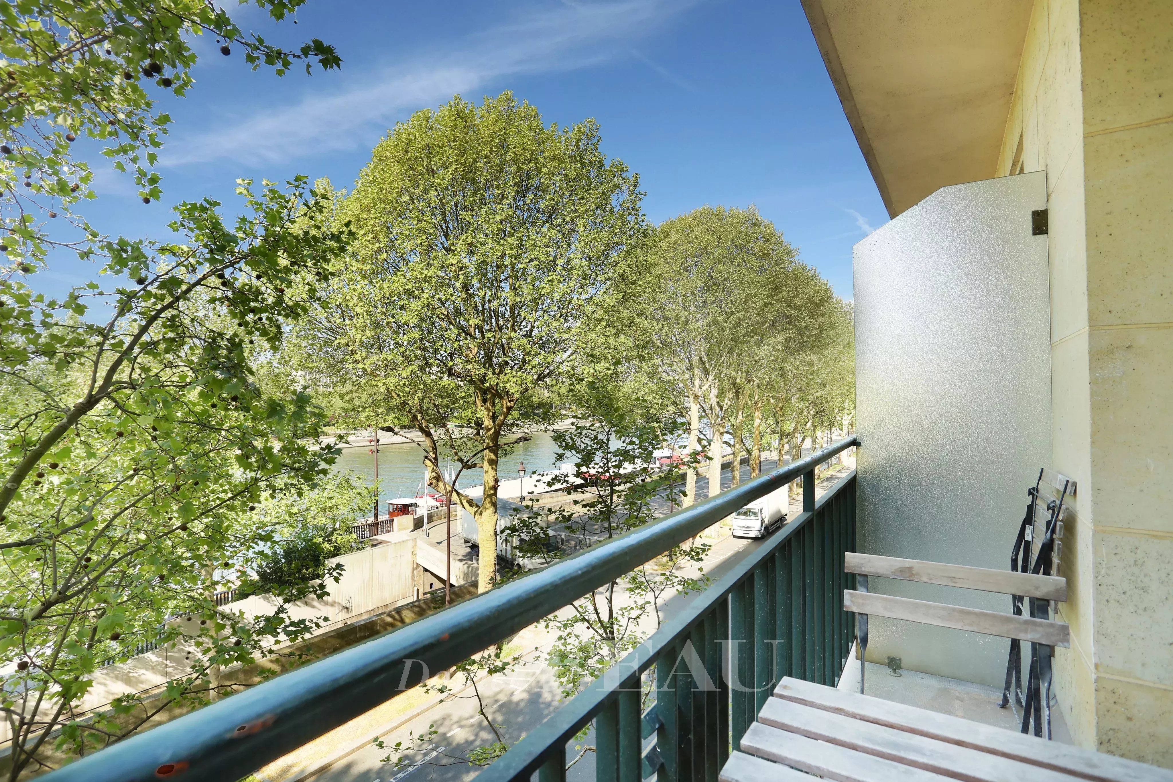 Rental Apartment Paris 4th