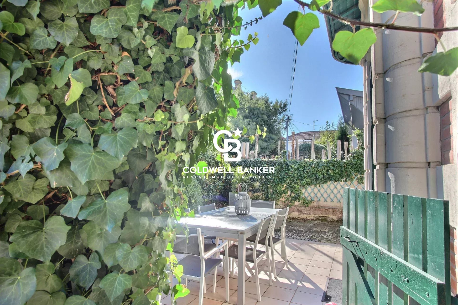 Agence immobilière de Silver Coast Int. Realty