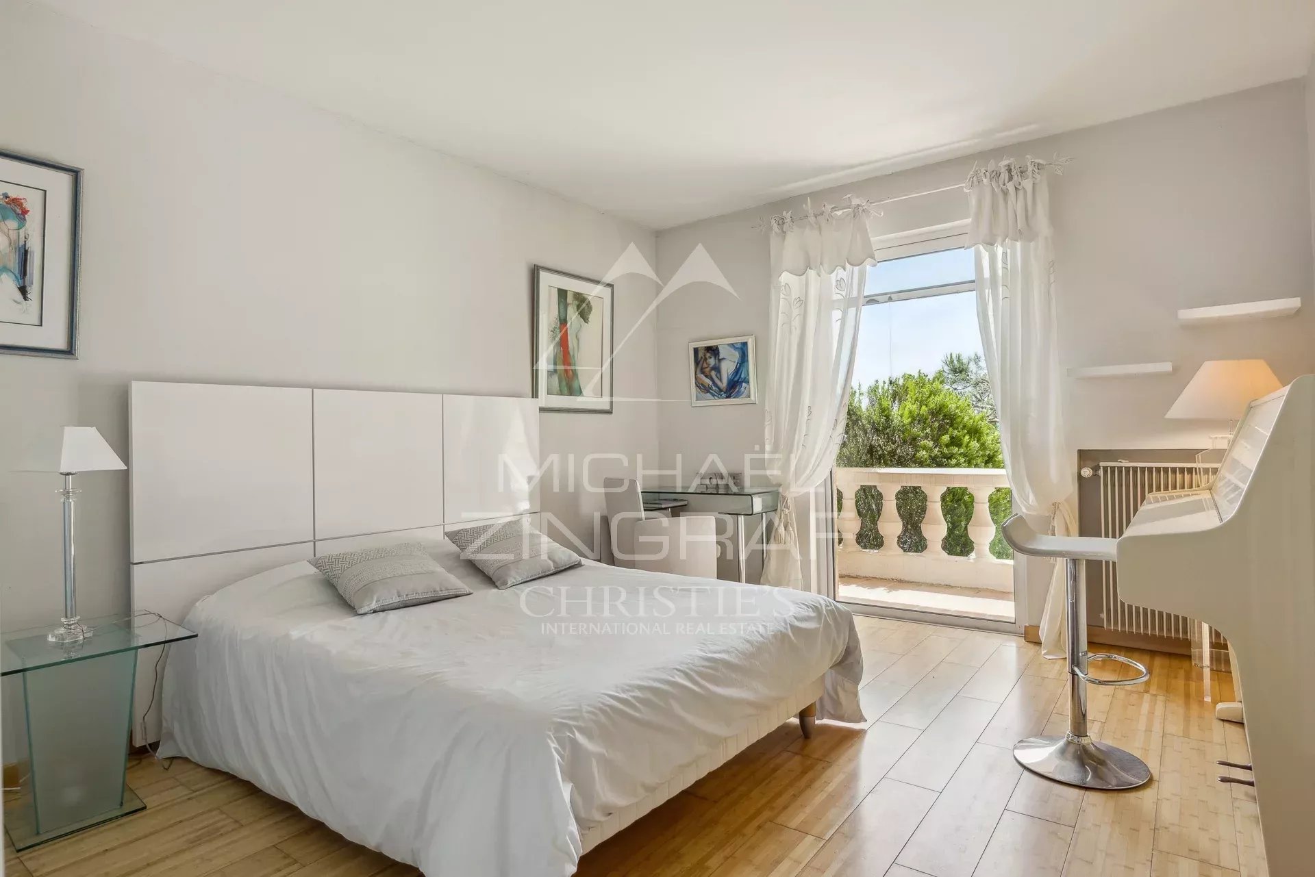 6 Bedroom Villa/Townhouse's Image 6
