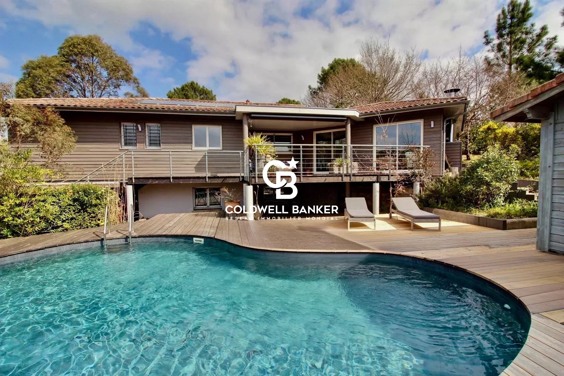 Agence immobilière de Silver Coast Int. Realty