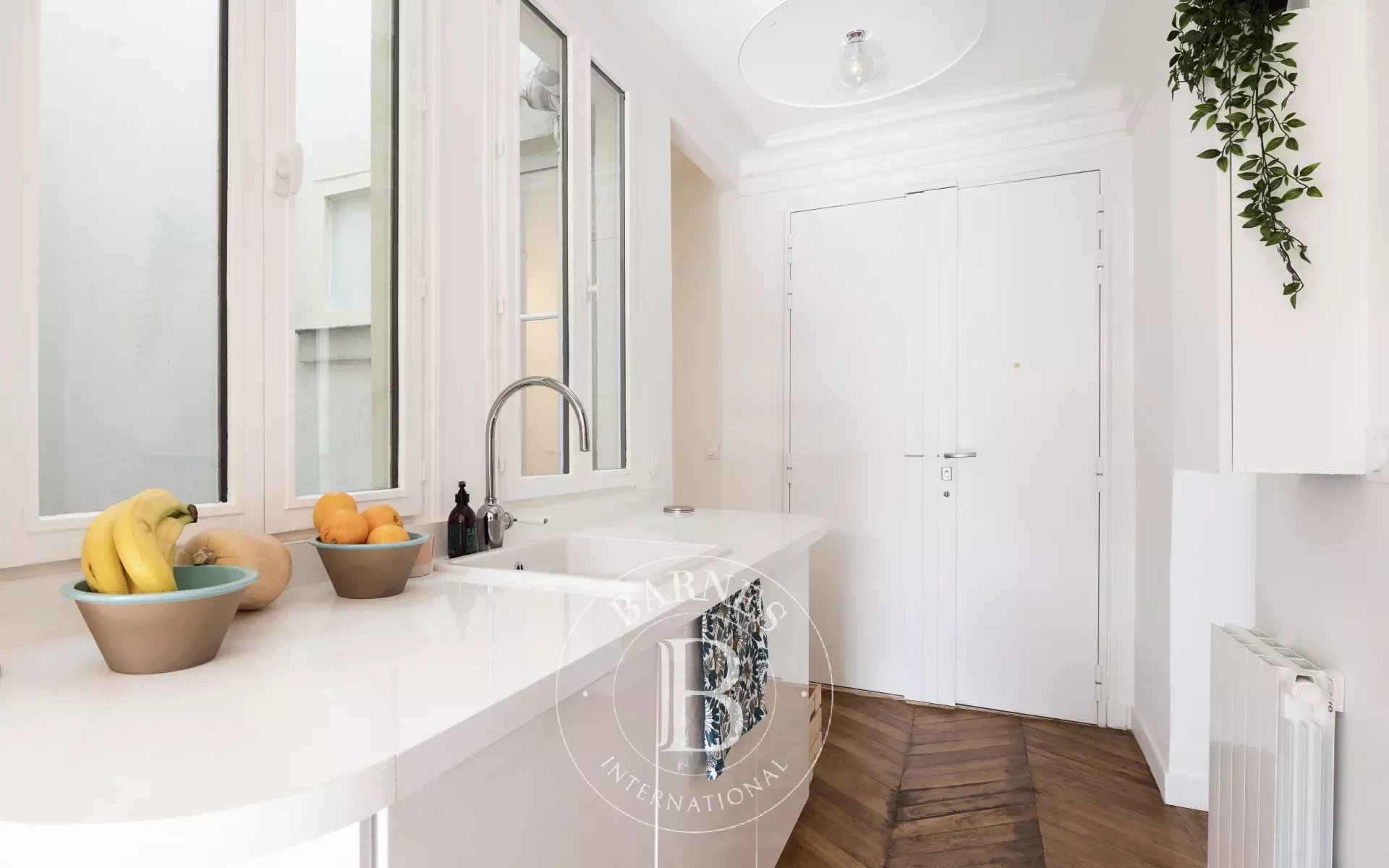 Daire Paris 9ème - picture 8