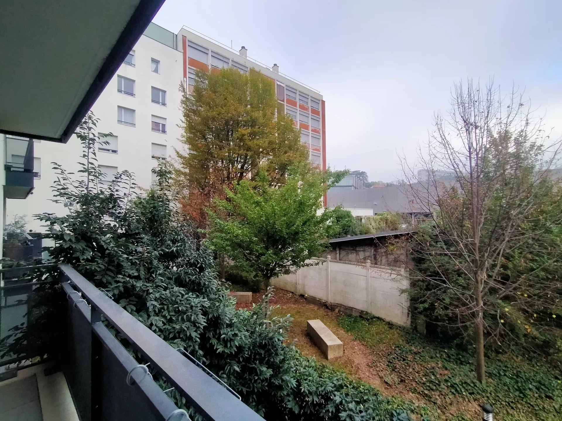 83176585 Location Lyon 9ème