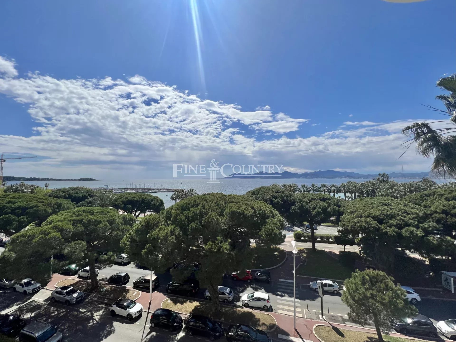 Photo of APPARTEMENT FOR SALE CANNES CROISSETTE