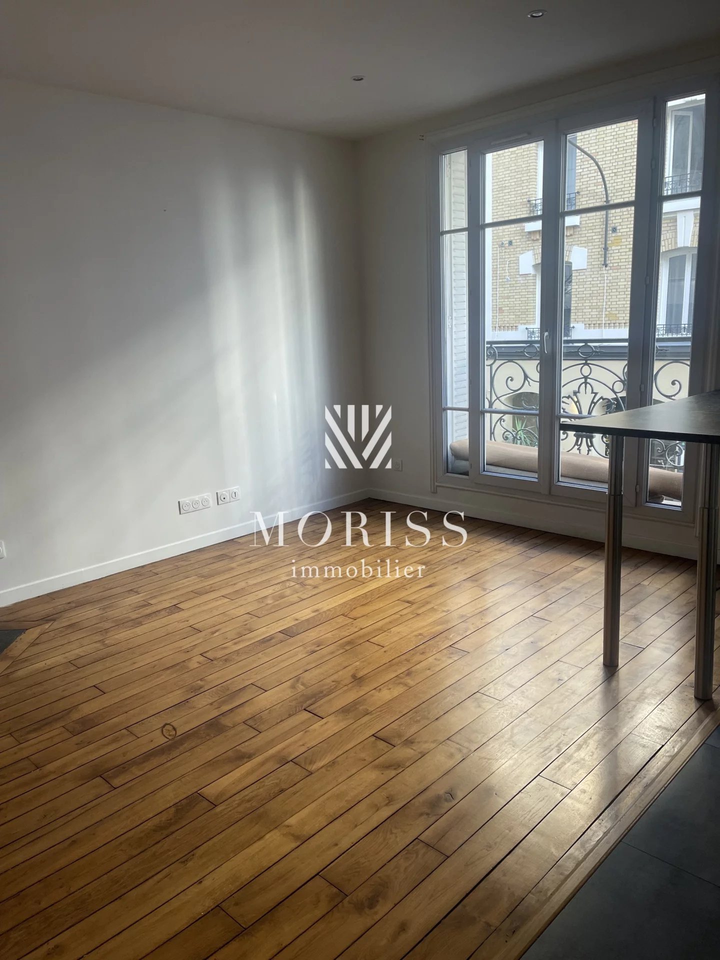 LEVALLOIS-PERRET: Appartement 2 pièces en excellent état - Image 1