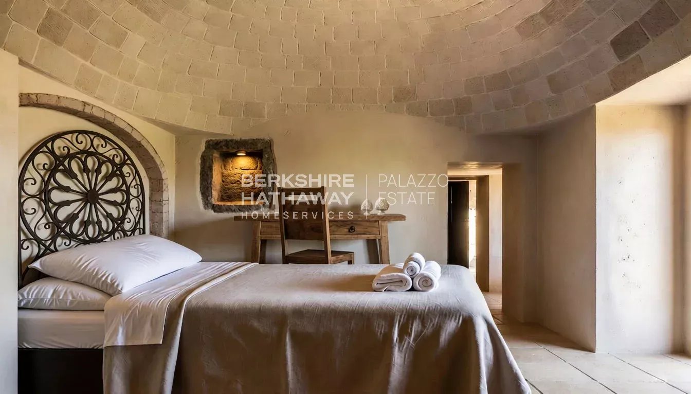 House in Ostuni - Image 3