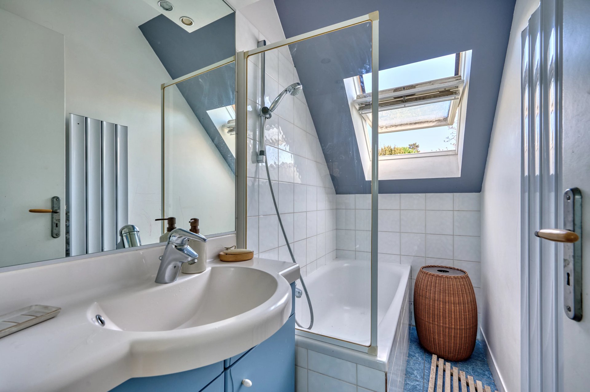 4 Bedroom Villa/Townhouse's Image 12
