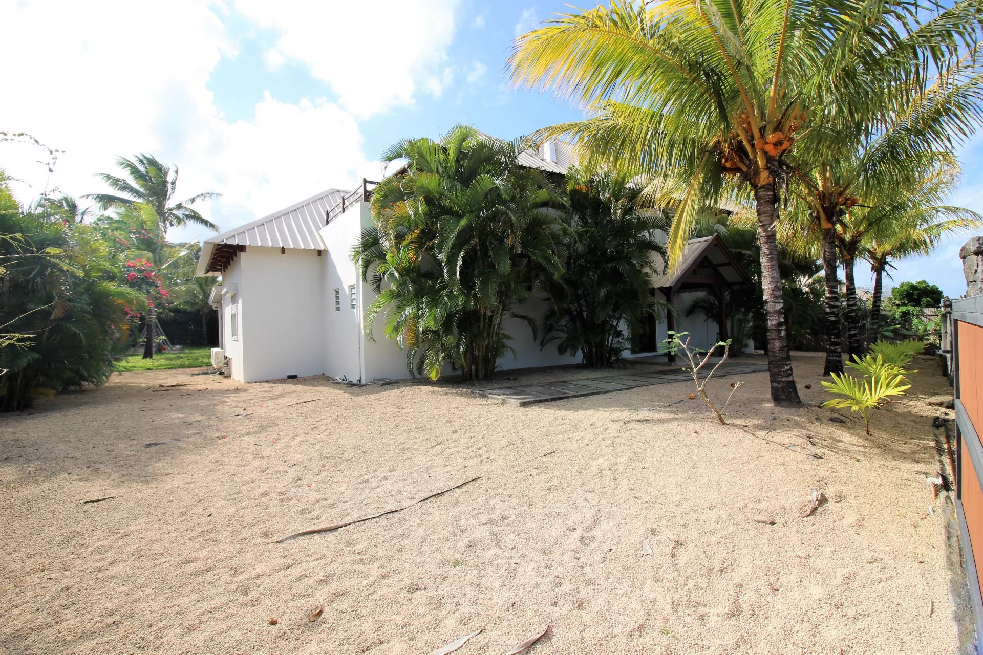 Beau Vallon  - Maison 5 Pi&egrave;ces 4 Chambres - picture 15