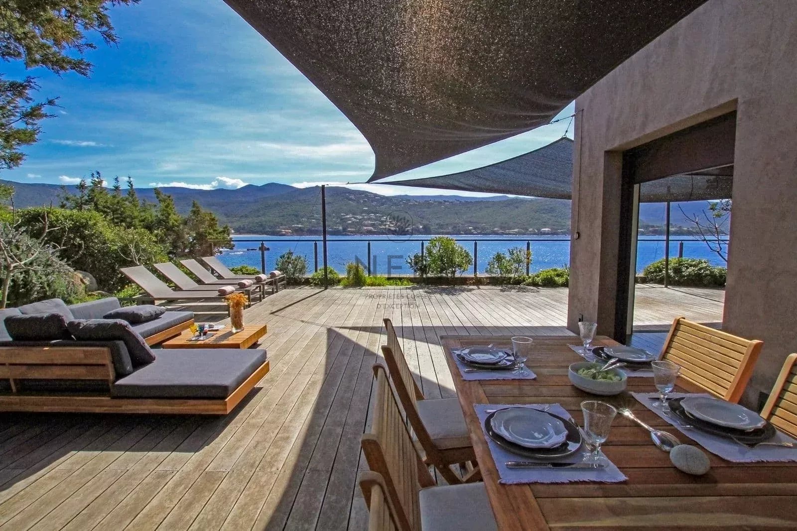 Villa MARE- Pieds dans l'eau, 3 chambres, vue mer