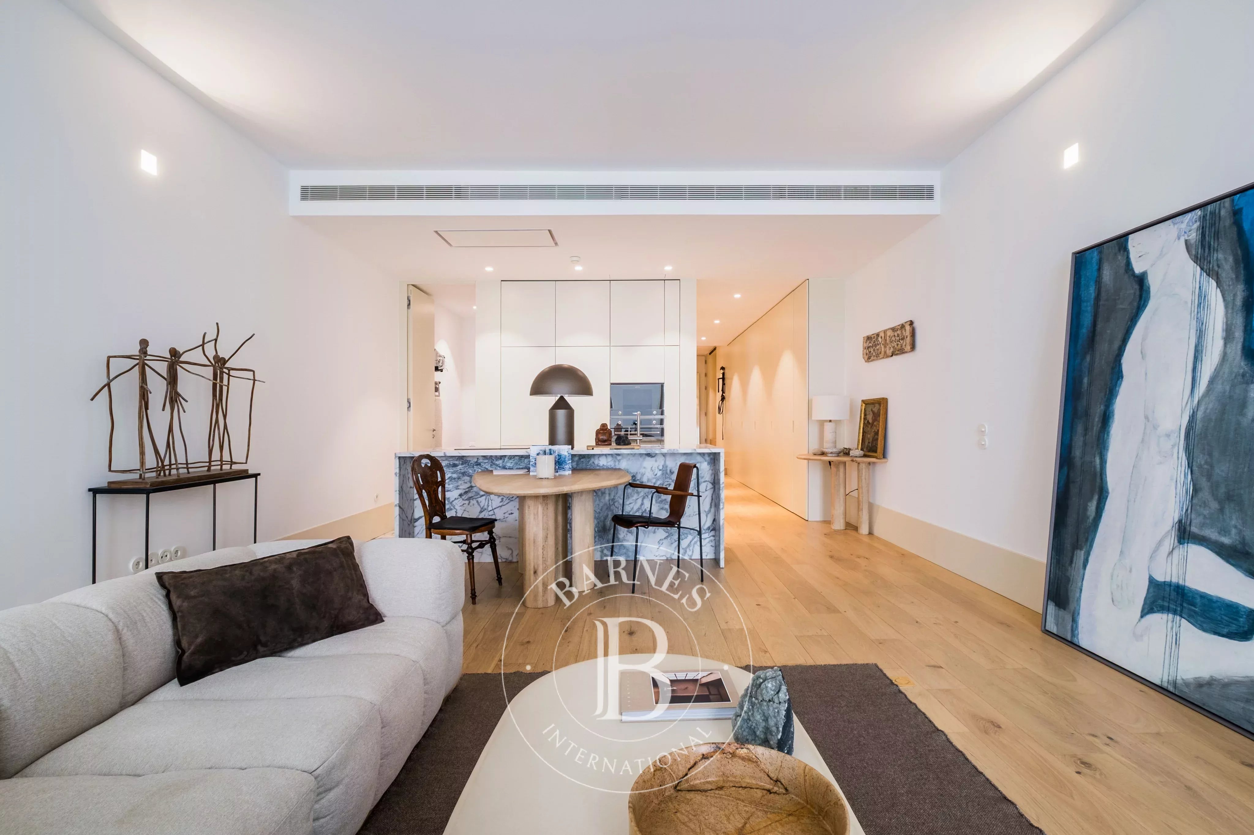 Emplacement, emplacement, emplacement