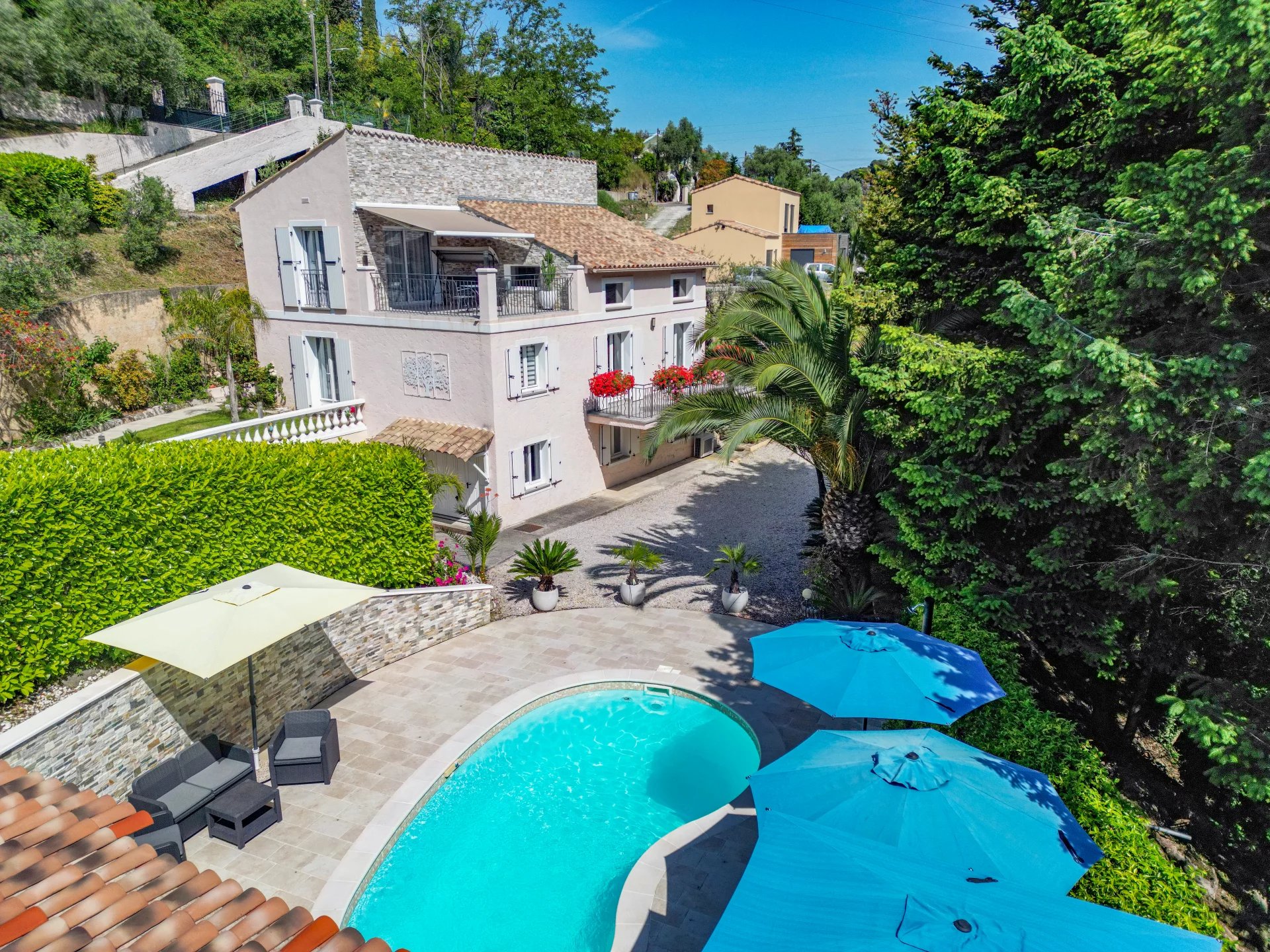 Agence immobilière de 
