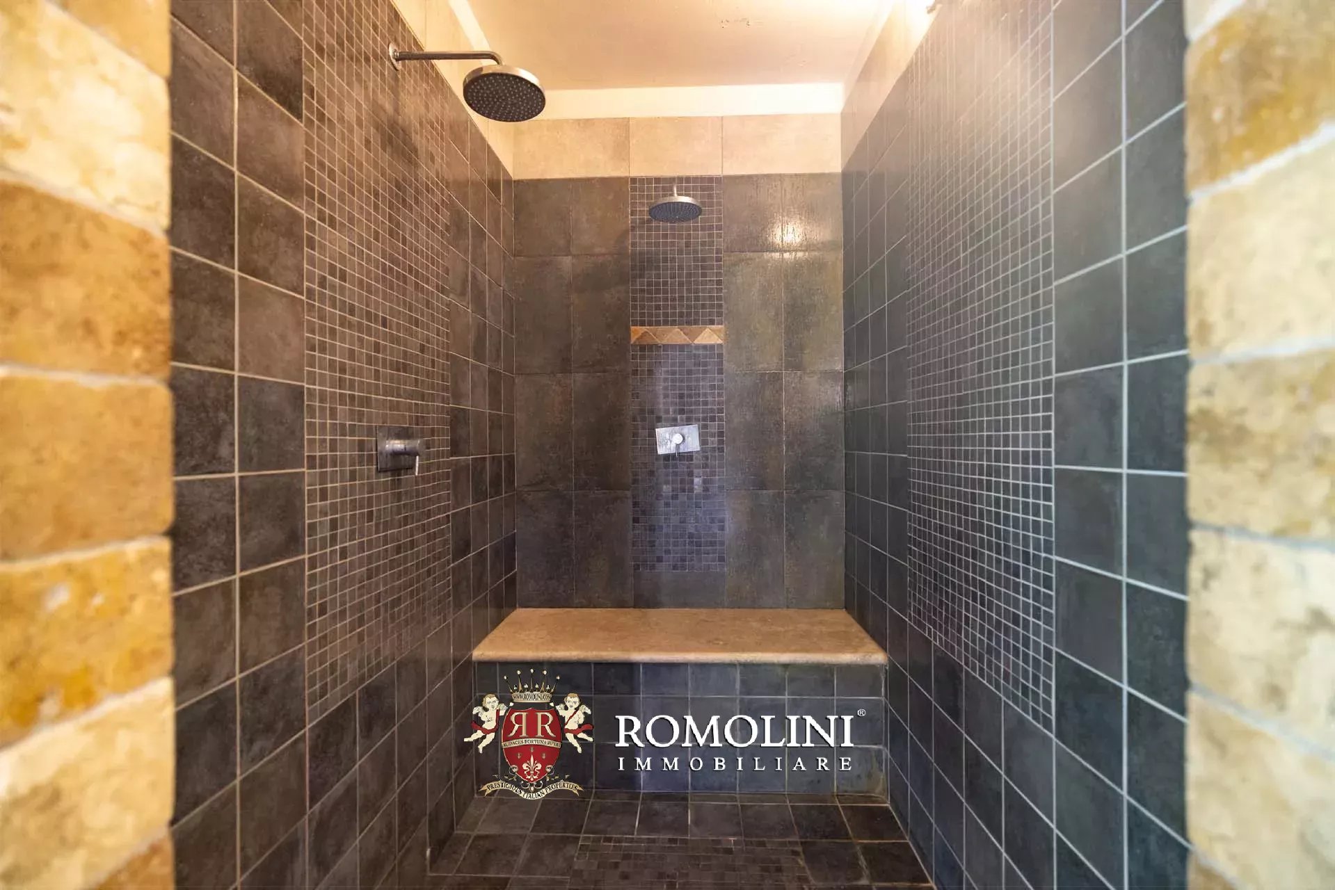 44 Bedroom Villa/Townhouse's Image 59