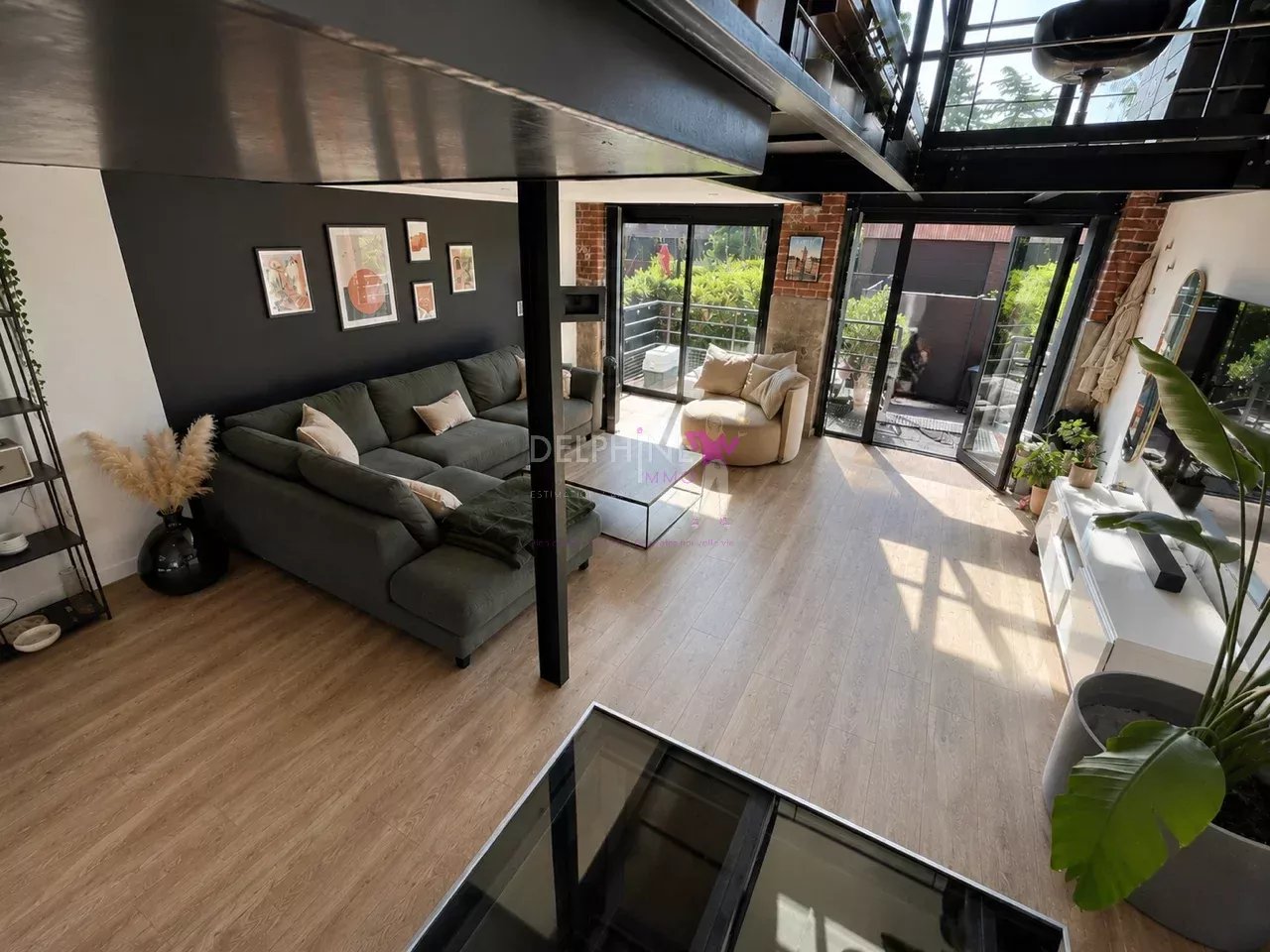 Agence immobilière de 