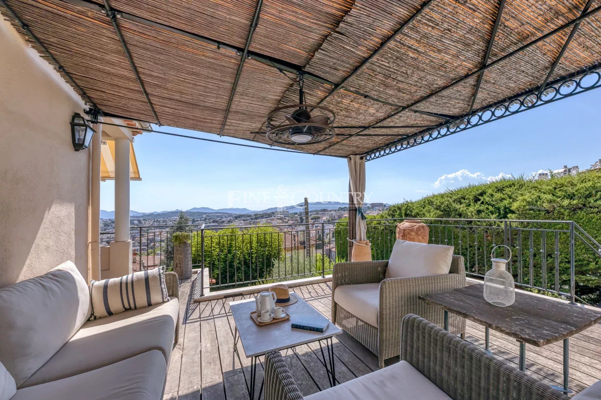 Photo of Villa For sale in Le Cannet Village with Panoramic Sea Views