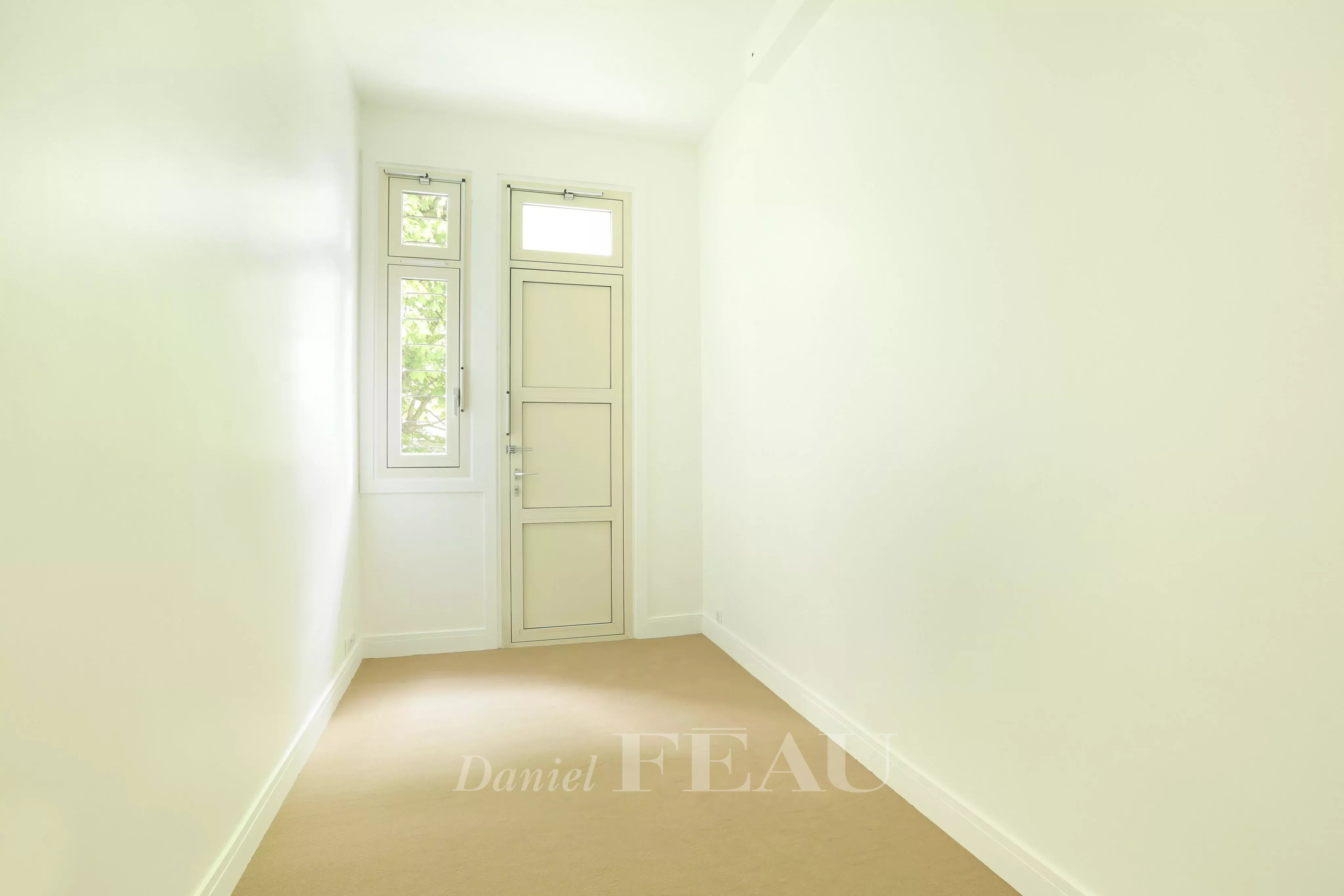 Rental Apartment Neuilly-sur-Seine