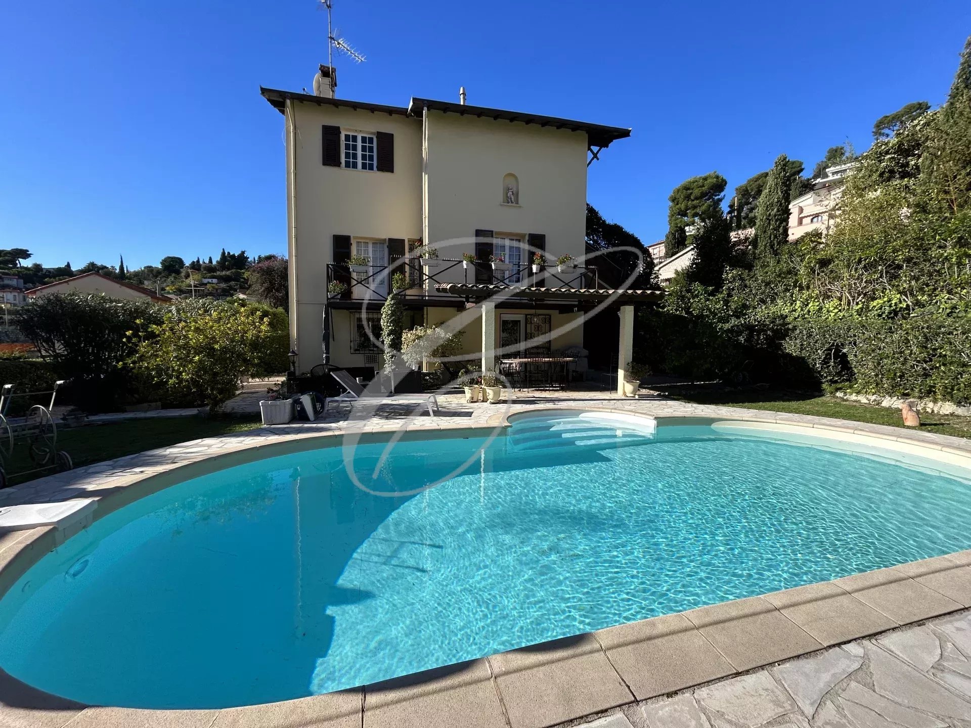 Vendita Appartamento Roquebrune-Cap-Martin