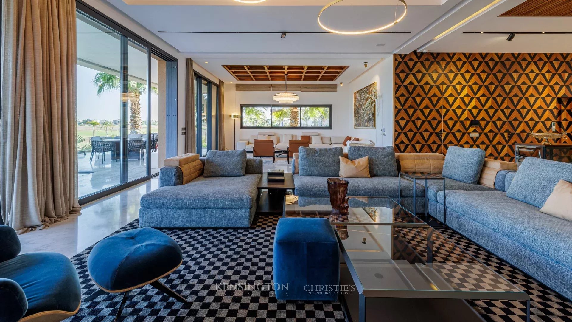 5 Bedroom Villa/Townhouse's Image 5