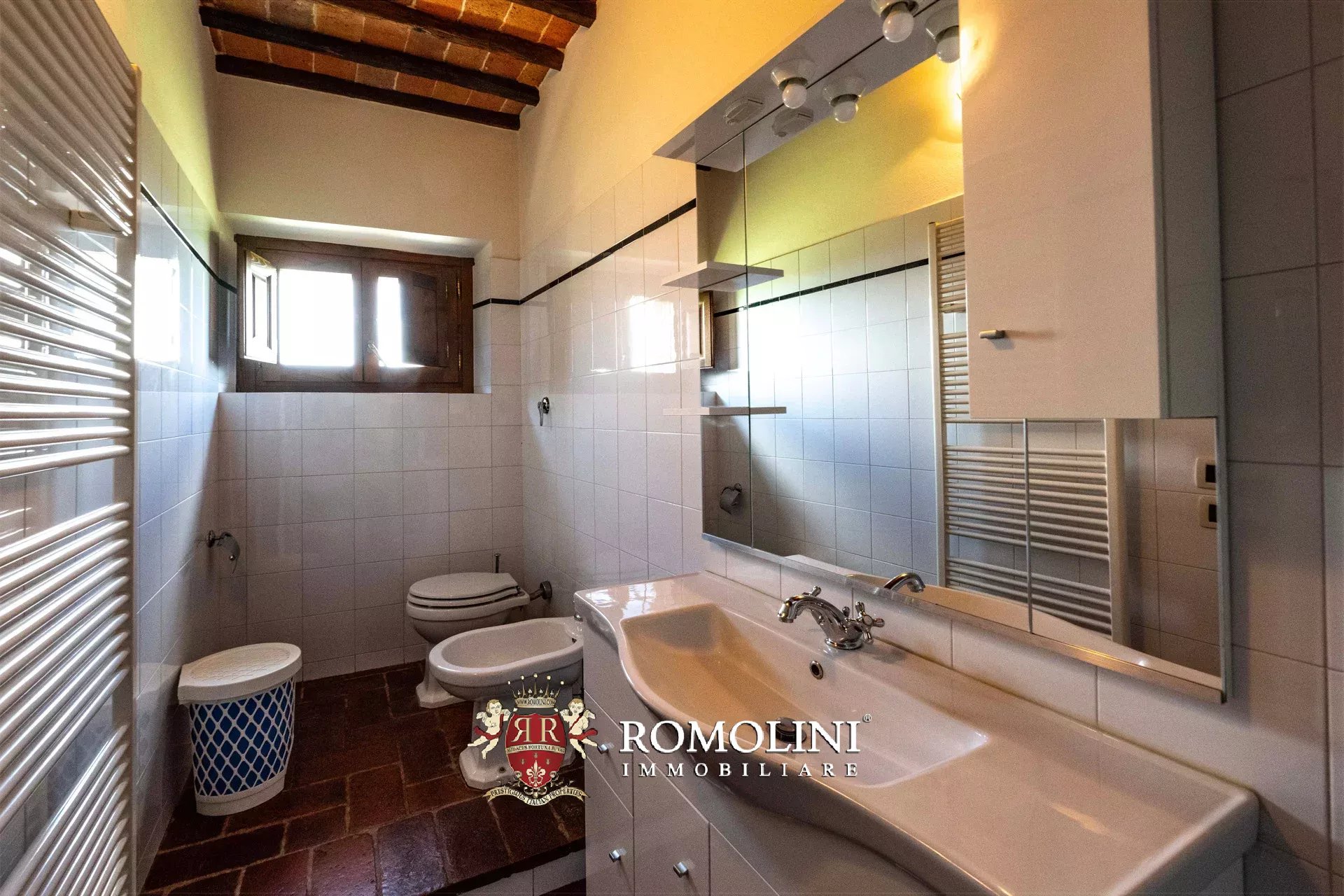 5 Bedroom Villa/Townhouse's Image 35