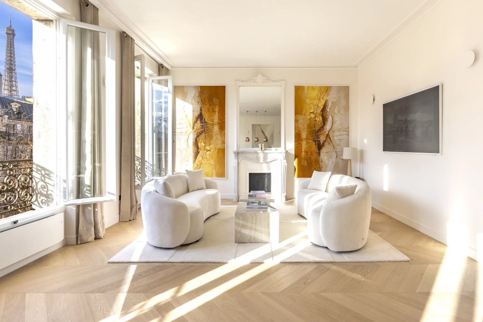 Paris 7e - ÉCOLE MILITAIRE / RUE CLER