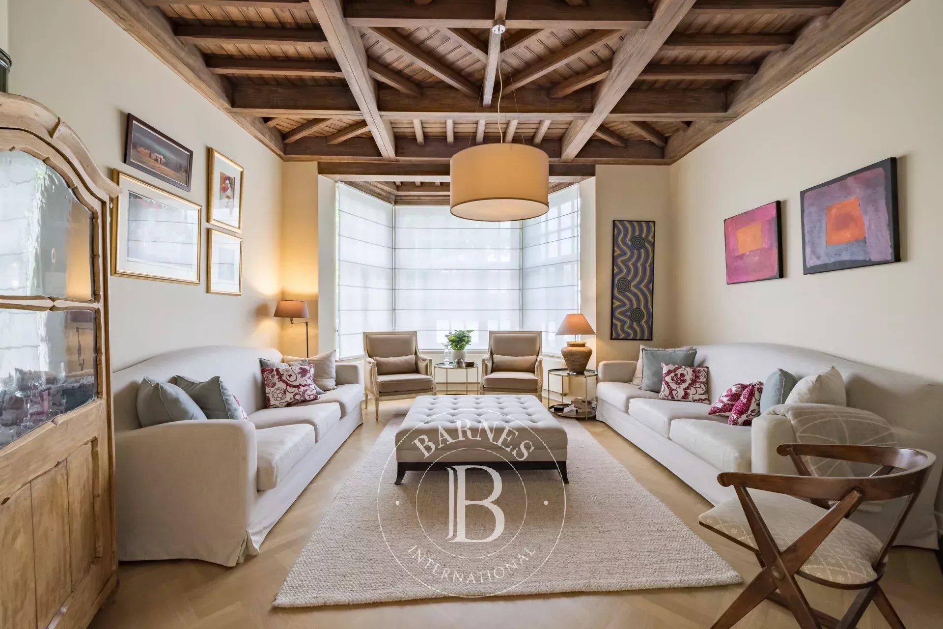 Charming villa in a sought-after neighborhood of Lasne.