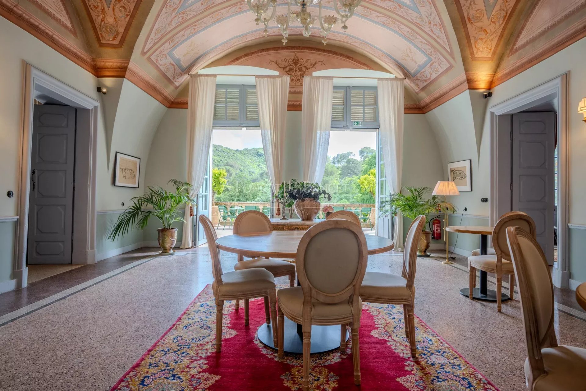 22 Bedroom Chateau's Image 7