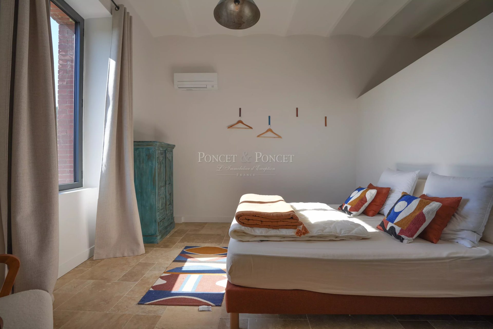 15 Bedroom Villa/Townhouse's Image 15