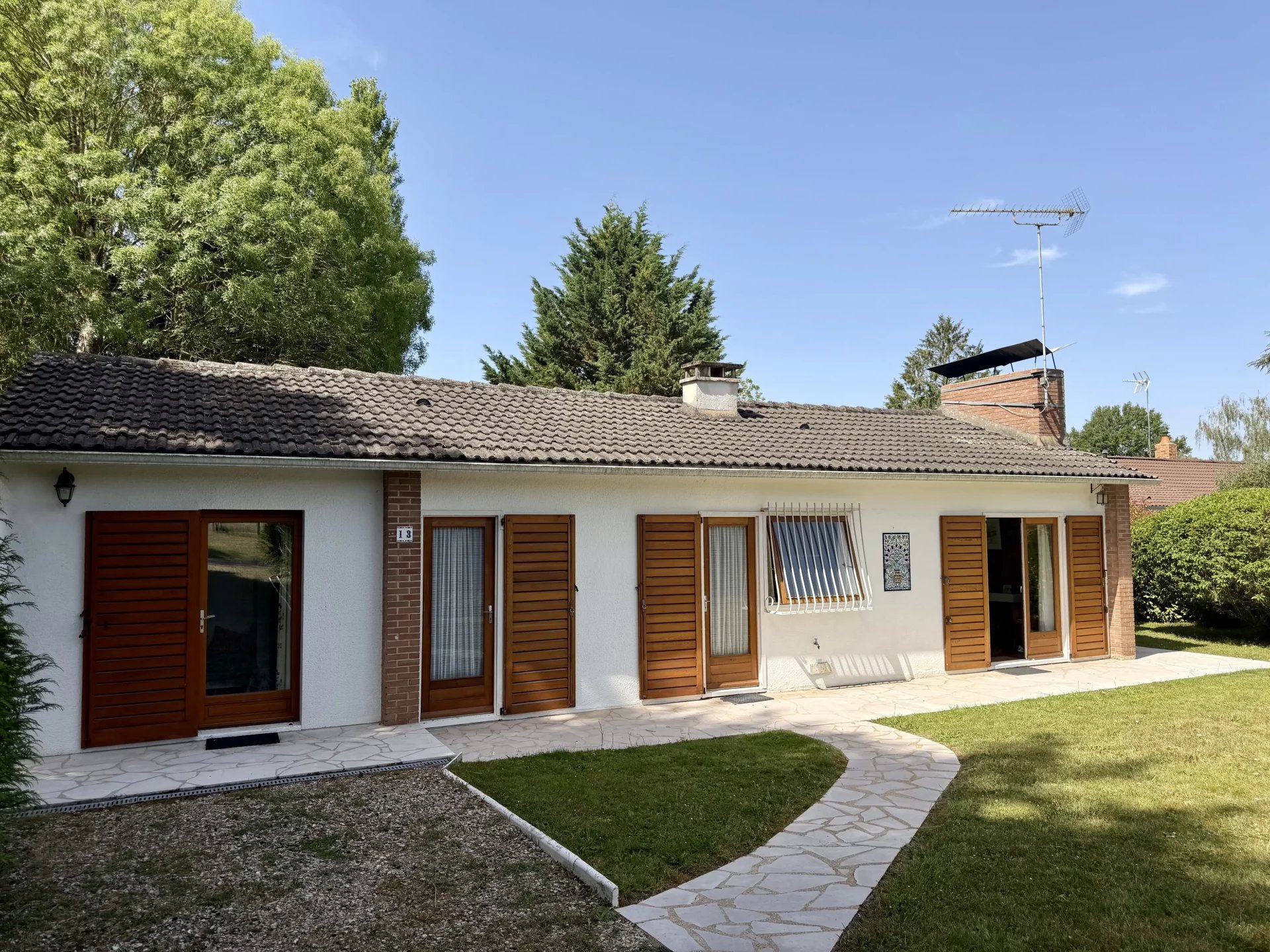 89150 Savigny-sur-Clairis Maison coup de coeur - Image 1