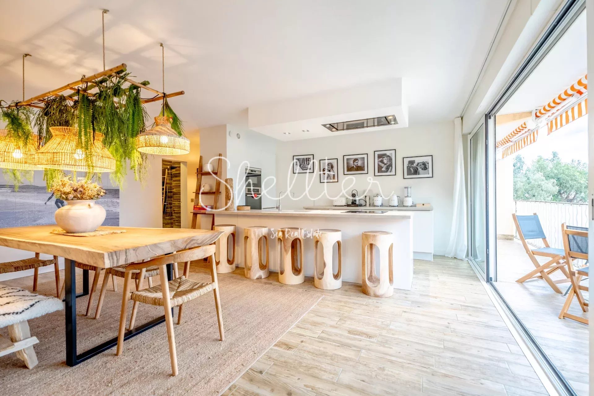 Agence immobilière de 