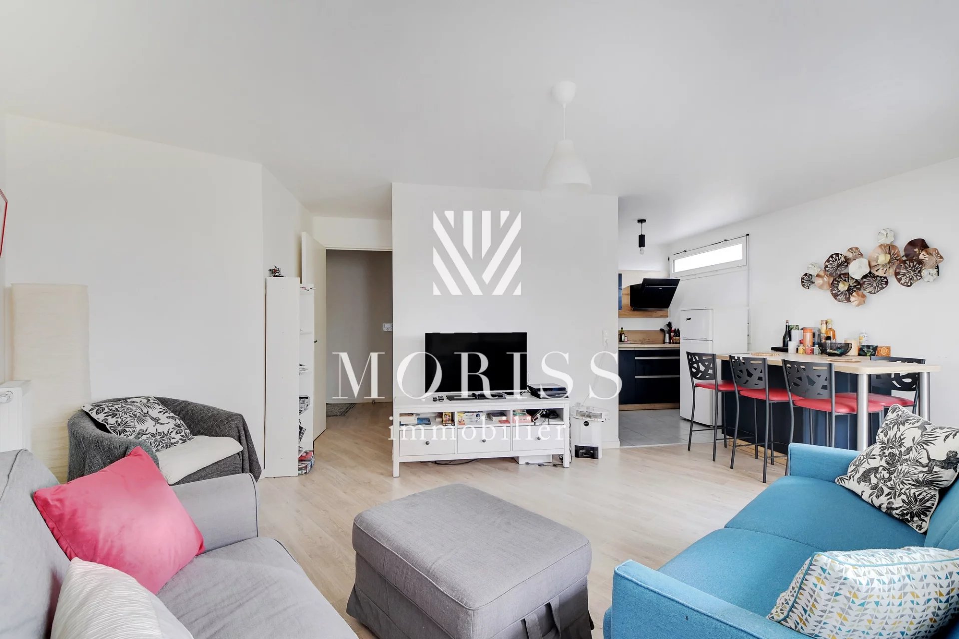 Appartement 4 pièces / Balcon / Coup de Cœur / 83m2 / Ligne 12 - Image Array