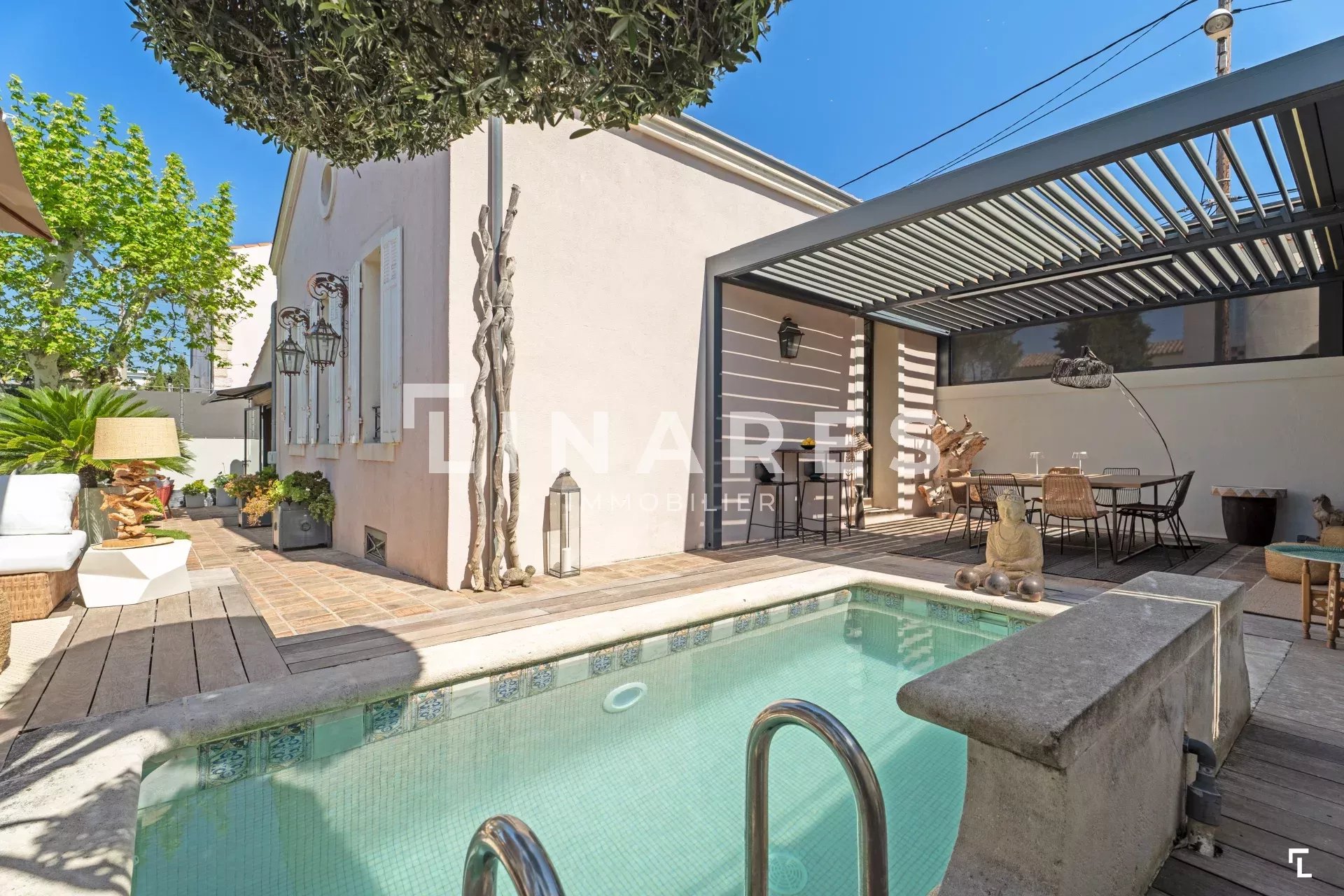 PÉPITE CHIC - Maison T4 de 147m2 + Jardin + Piscine - 13009 MAZARGUES