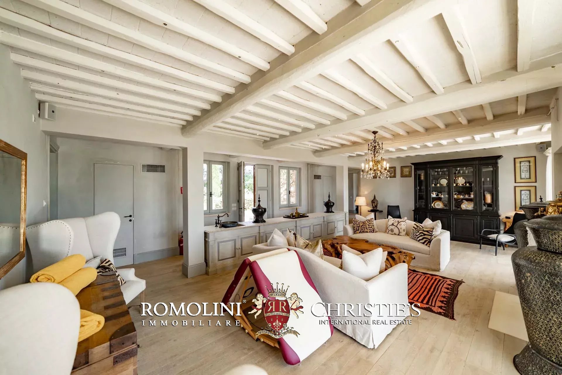 17 Bedroom Villa/Townhouse's Image 85