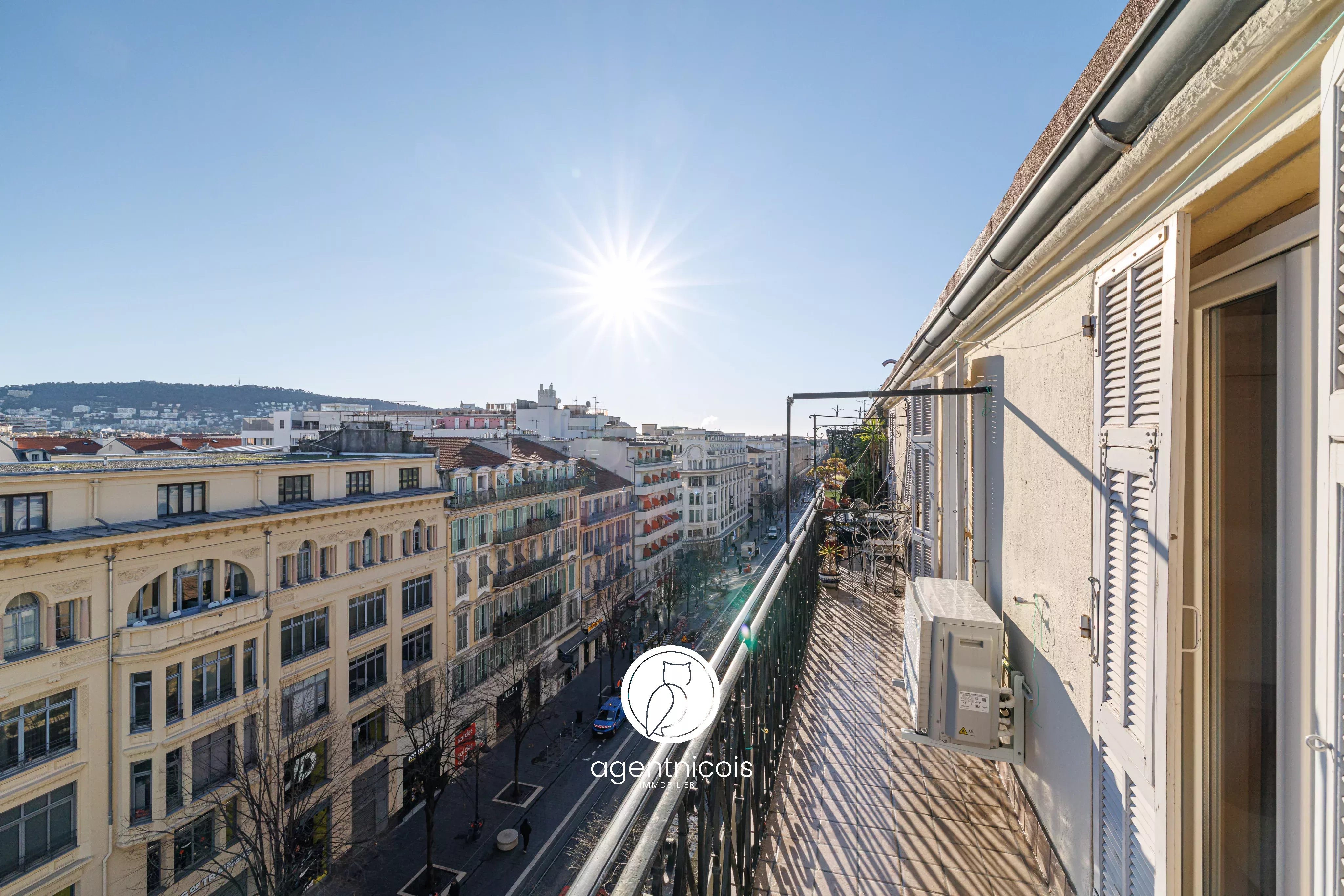 Agence immobilière de 