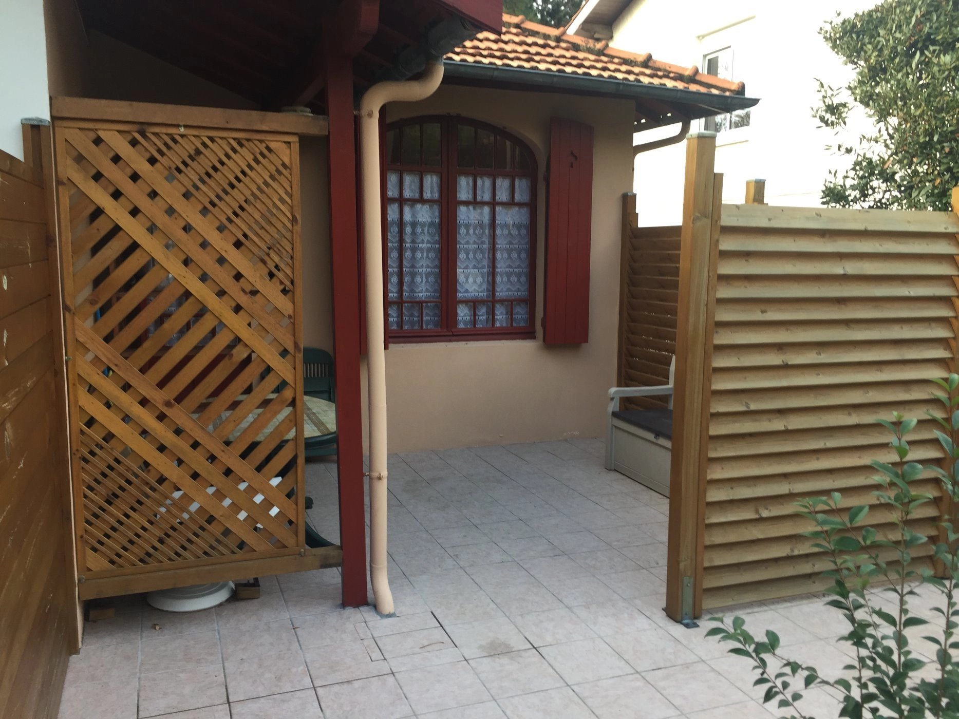 AU COEUR DU MOULLEAU, CALME, PROXIMITE COMMERCES ET PLAGE,