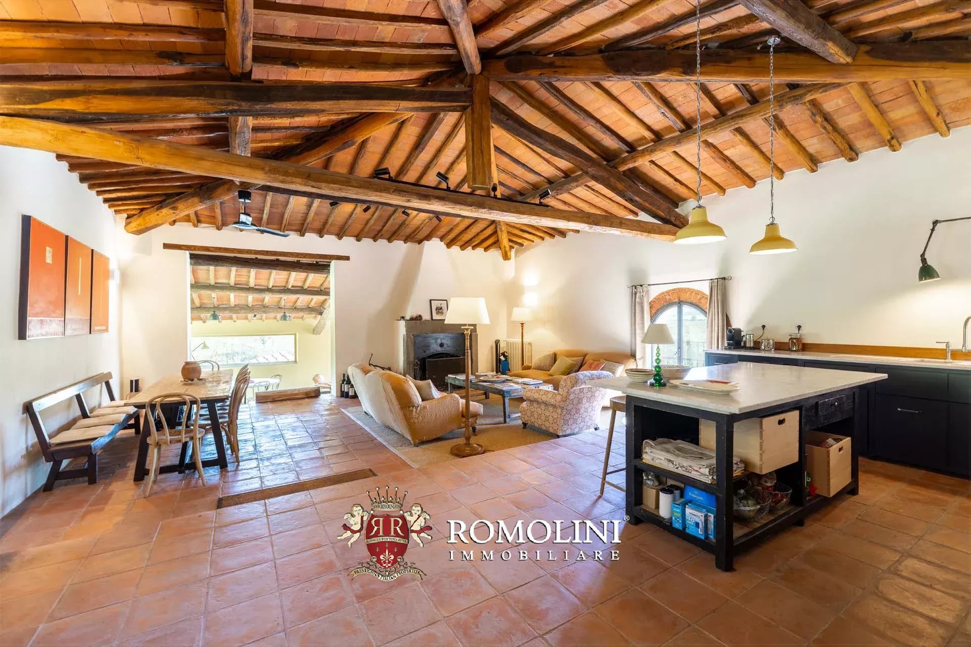 5 Bedroom Vineyard's Image 38