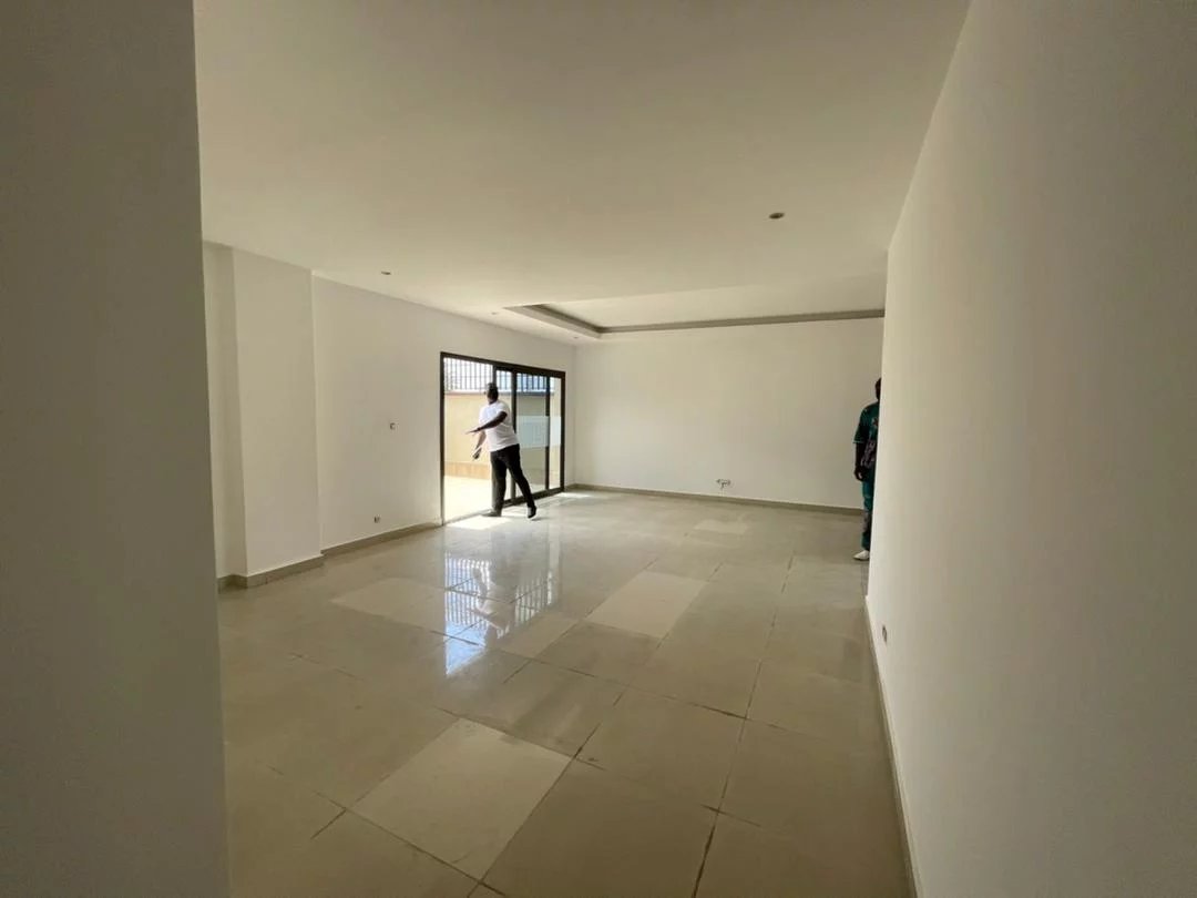 MARCORY/ZONE 4 - APPARTEMENT 4 PIÈCES À LOUER