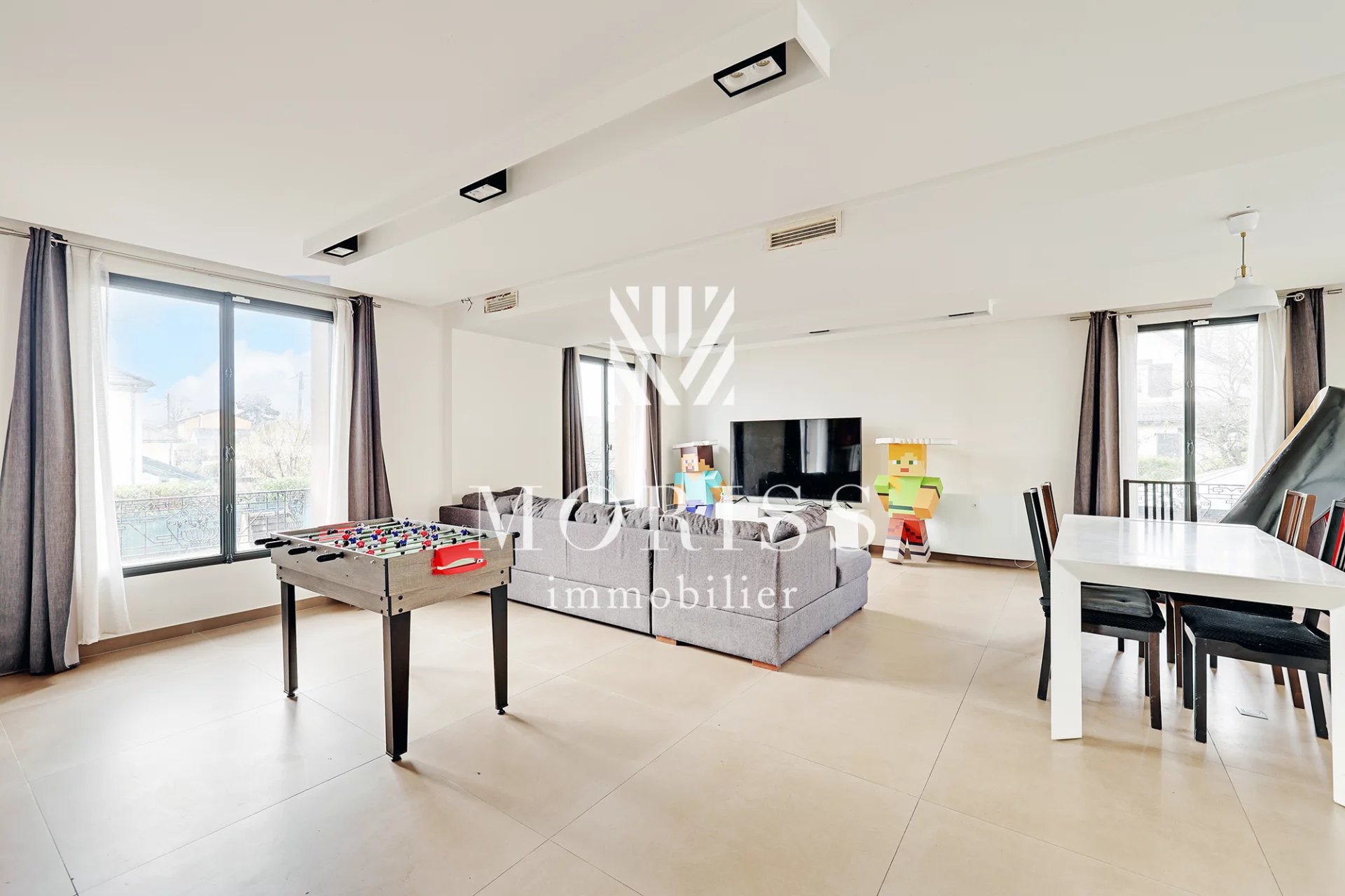 Villiers-sur-Marne - 180m² - 7p. - 4ch.